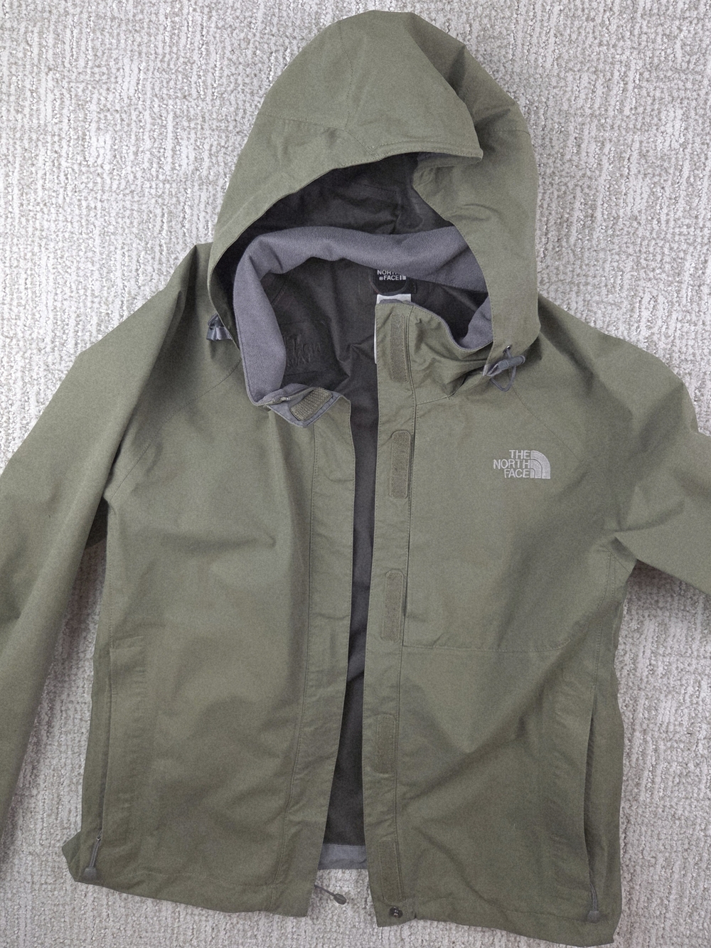 The North Face Gore-Tex Paclite Women’s Olive Green Hooded Waterproof Jacket.
